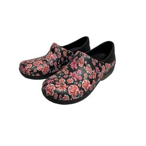 Crocs Womens 10 Neria Pro II Slip Resistant Clog Shoe‎ Work Ditsy Floral